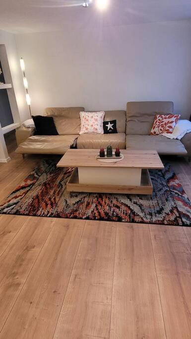 Omi'S Nest, Fuer Klein Und Gross Apartment Oberburen ภายนอก รูปภาพ